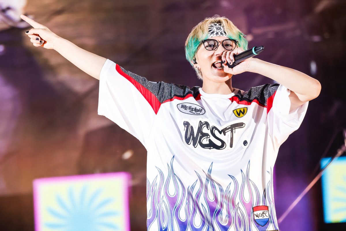 📸ﾟ･｡･ﾟ🌈ﾟ･｡･ﾟ📸ﾟ･｡･ﾟ🌈

𝐖𝐄𝐒𝐒𝐈𝐎𝐍 𝐅𝐄𝐒𝐓𝐈𝐕𝐀𝐋 𝟐𝟎𝟐𝟓
𝐃𝐀𝐘𝟏 #神山智洋 ソロカット公開💚
 
📸ﾟ･｡･ﾟ🌈ﾟ･｡･ﾟ📸ﾟ･｡･ﾟ🌈

#WESSIONフェス DAY1は
📅12/20(土)午後6:30～
#WOWOW で放送＆配信🎙⚡︎

楽しみ度を「🌈」で教えてください💬