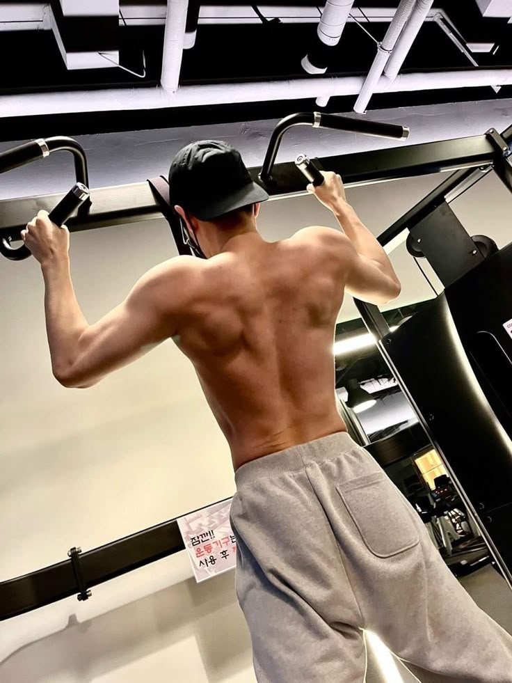 midtoprar's tweet image. No hate to OP I just wanna share my man, T1 best jungler