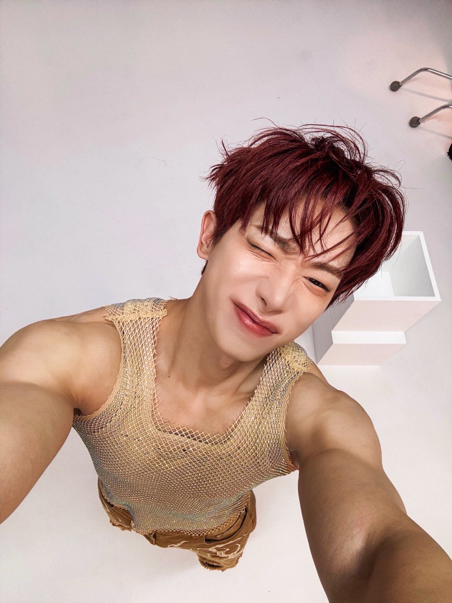 official__wonho's tweet image. 위니들 화보 마음에 드는가!!

#원호 #WONHO