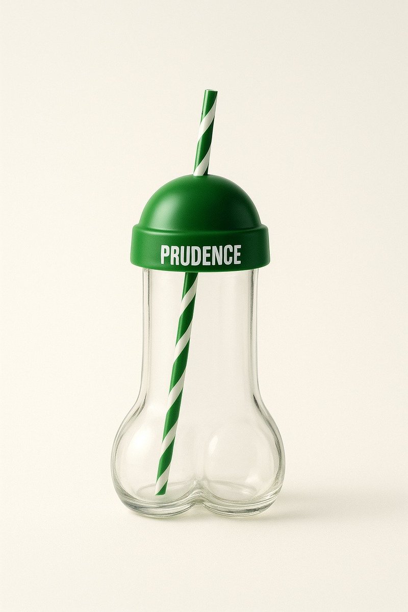 PrudenceMexico's tweet image. Estos vasos están más vrg*. Se van en $5,000, cada uno. #CondonesPrudence