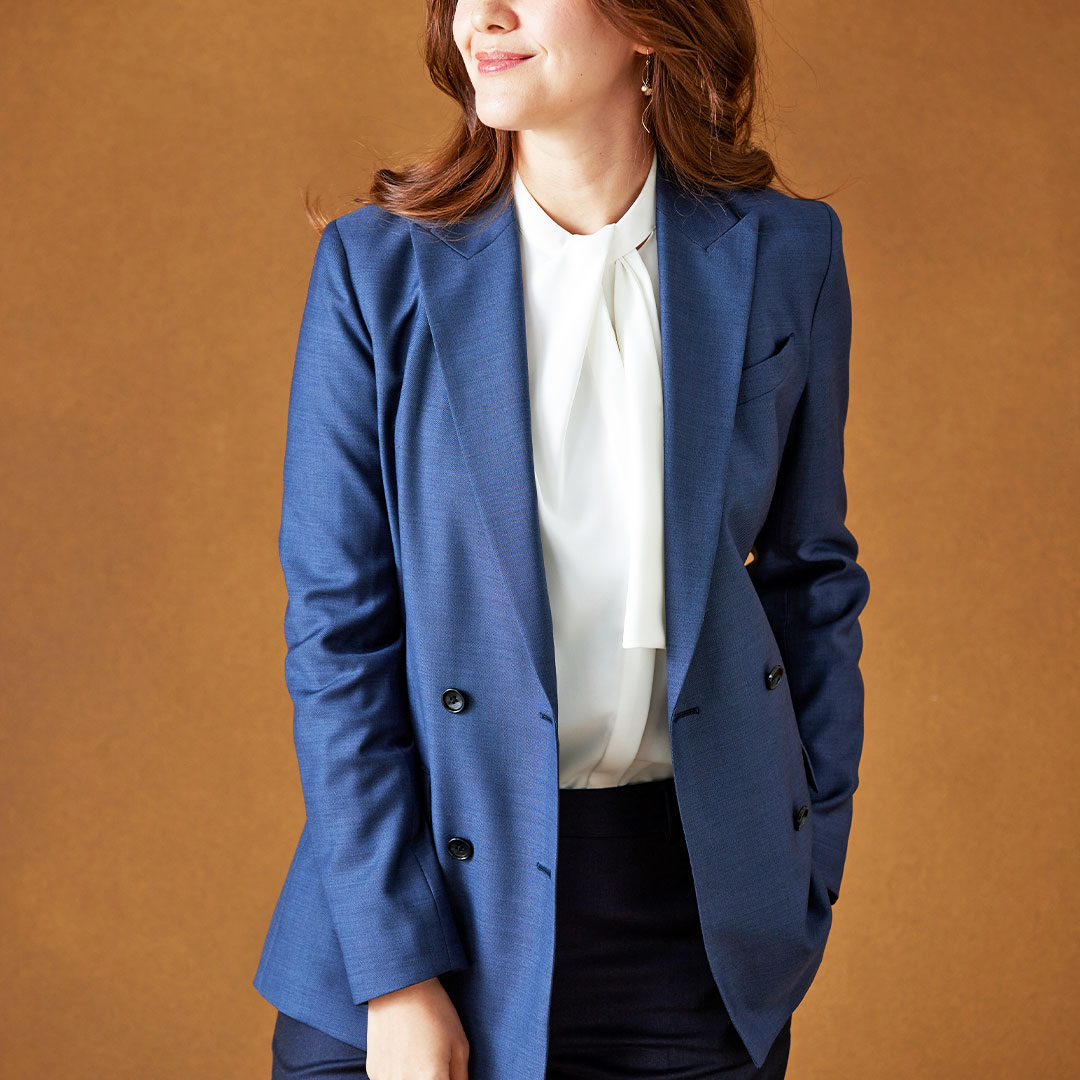 🍁新作スーツコーデ25AW紹介❄️ 「ドラゴ」の艶と光沢感が際立つ