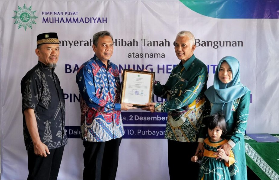 muhammadiyah's tweet image. Muhammadiyah Terima Hibah Tanah dan Bangunan di Kotagede, Siap Dimanfaatkan untuk Kemaslahatan Umat

muhammadiyah.or.id/2025/12/muhamm…

#Muhammadiyah