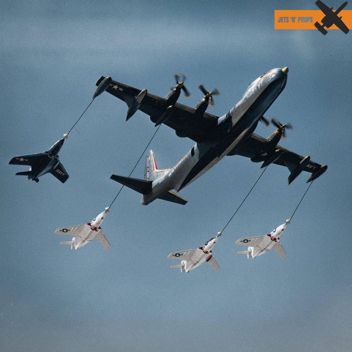 CcibChris's tweet image. Convair R3Y-2 Tradewind refuels four F9F-8 Cougars during 1956, a rare demonstration of multi-point aerial refueling capability by Navy flying boat. An interesting fact is that the R3Y-2 could refuel up to five jets at once, a record for a seaplane tanker.