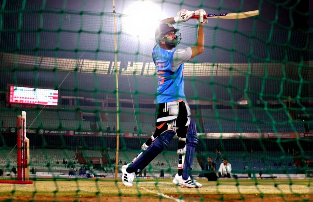 CricCrazyJohns's tweet image. Rohit Sharma working hard in nets ahead of the 2nd ODI. 🇮🇳

- The Number 1 ODI batter.