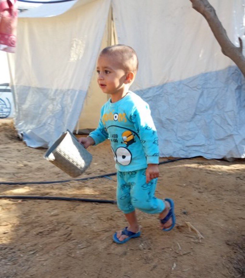 My name is Fadi and I live in a very small tent.

It’s very cold outside and I’m hungry.

Please help me 🙏🥺

If you see me, please let me know in the comments

gofund.me/460c5799