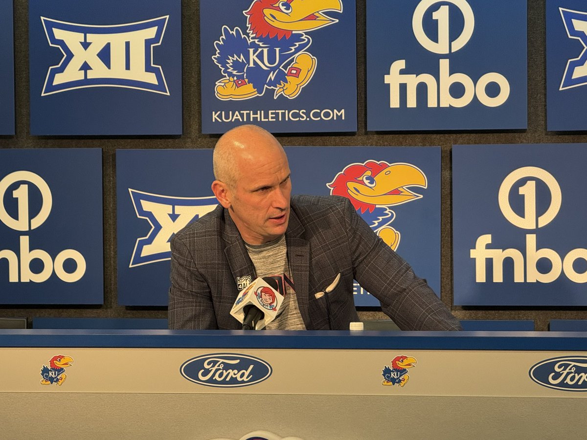 UConn head coach responds to the “f**k Dan Hurley” chants inside Allen Fieldhouse tonight-

“I don’t really have an opinion on it…we’re all f**king gladiators.”