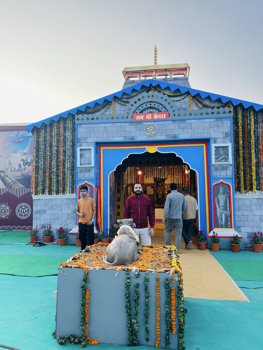 SachinK91391072's tweet image. जय केदार नाथ महाराज की जय हर महादेव 🚩🕉️🕉️👏👏❤️❤️ #harmahadev #postvirul #highlights2025 #trindingpost #likeandcomment