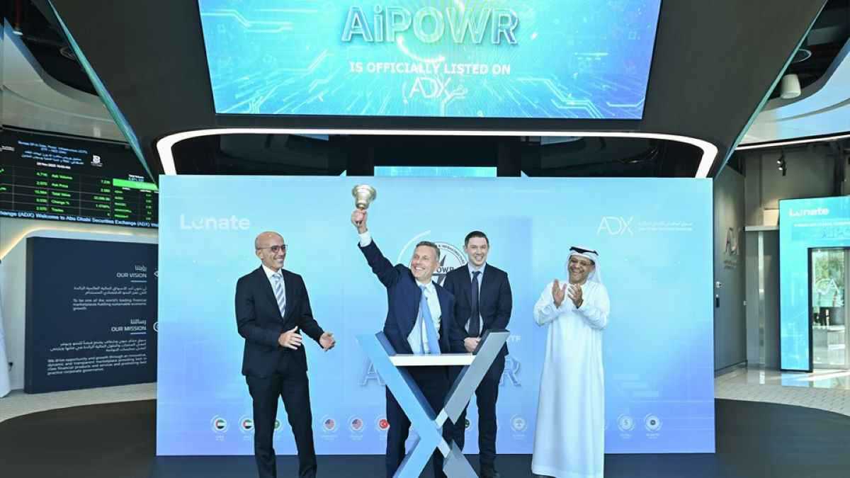 #سوق_أبوظبي يعزز حضوره بإدراج صندوق يستثمر في الركائز التشغيلية لمنظومة #الذكاء_الاصطناعي
للتفاصيل: shorturl.at/gcBpM
#صناديق