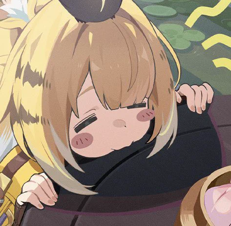 このどっちがお饅頭か分からんもちもち猫ちゃんよ あっすみません格好良い虎の姉弟子でしたね