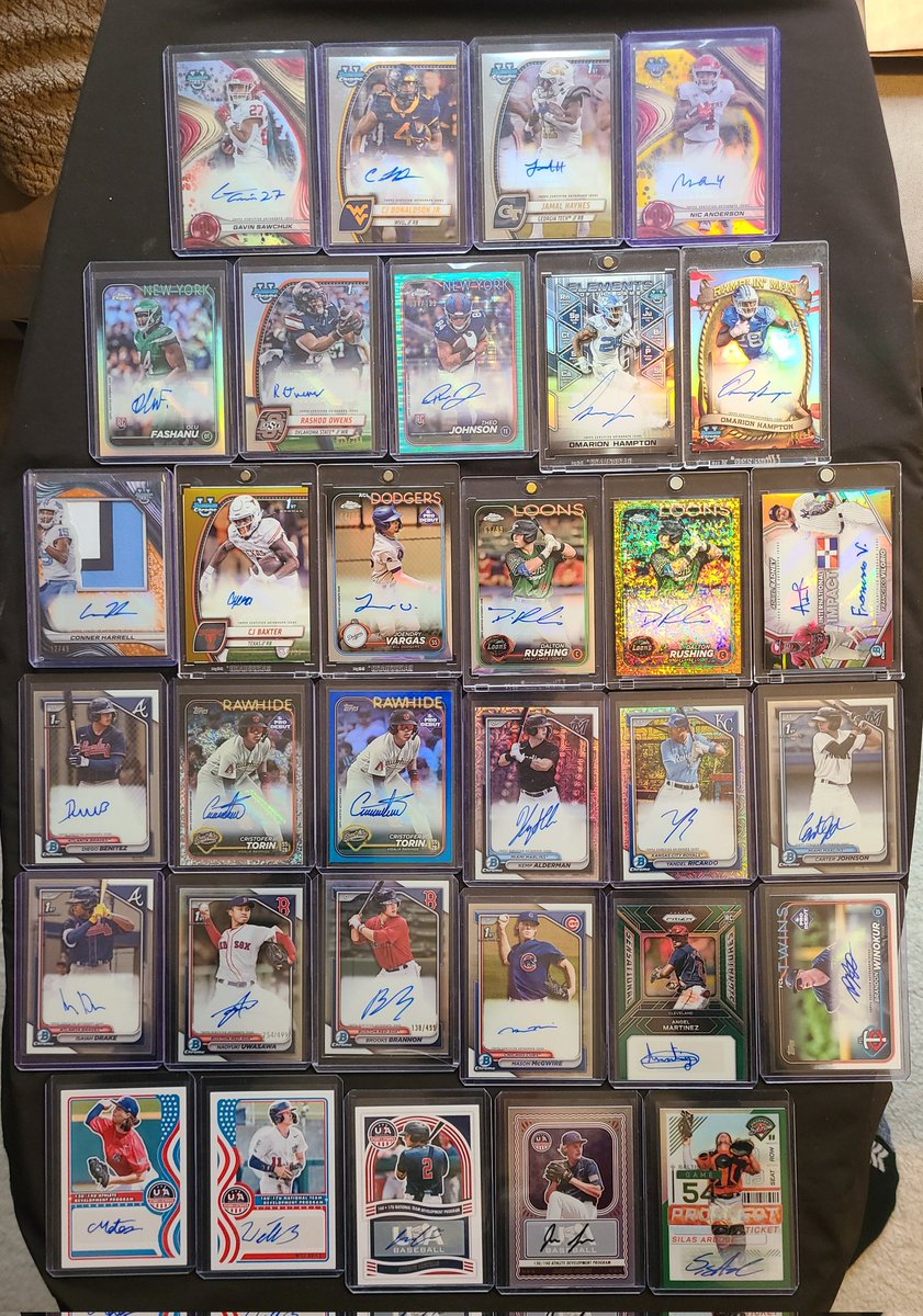 hb_cards's tweet photo. 🚨 Flash Sale 🚨

Autos 

Make me an offer. 

Grab a few or take em all. 

#autos
#flashsale
#makeanoffer https://t.co/TWekPdAWCU