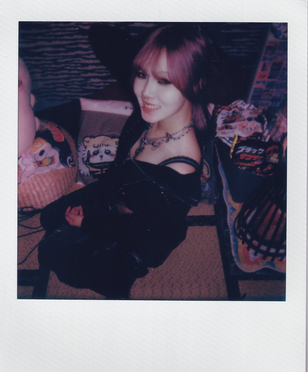 ELFEN_SHIBARI's tweet image. #portrait #polaroid