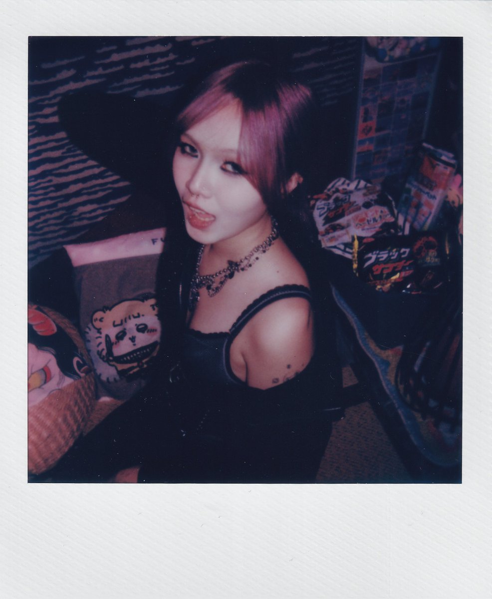 ELFEN_SHIBARI's tweet image. #portrait #polaroid