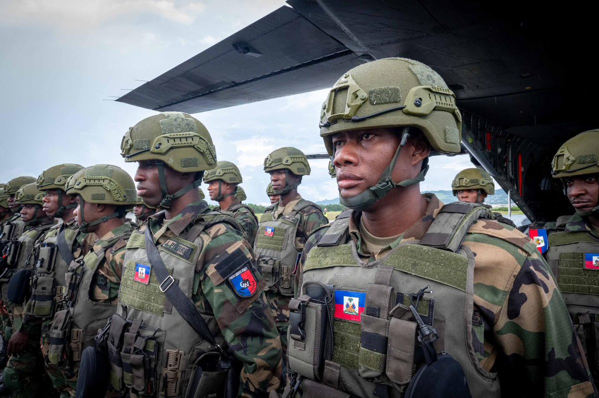 SupportFAdH's tweet image. What steps need to be taken for the Taiwanese Army to come train the Haitian Army? 🇭🇹🤝🇹🇼
@TaiwanPresSPOX @ChingteLai @Tw_Haiti @MoNDefense #ROCArmedForces @MOFA_Taiwan @chia_lung @pennayiti