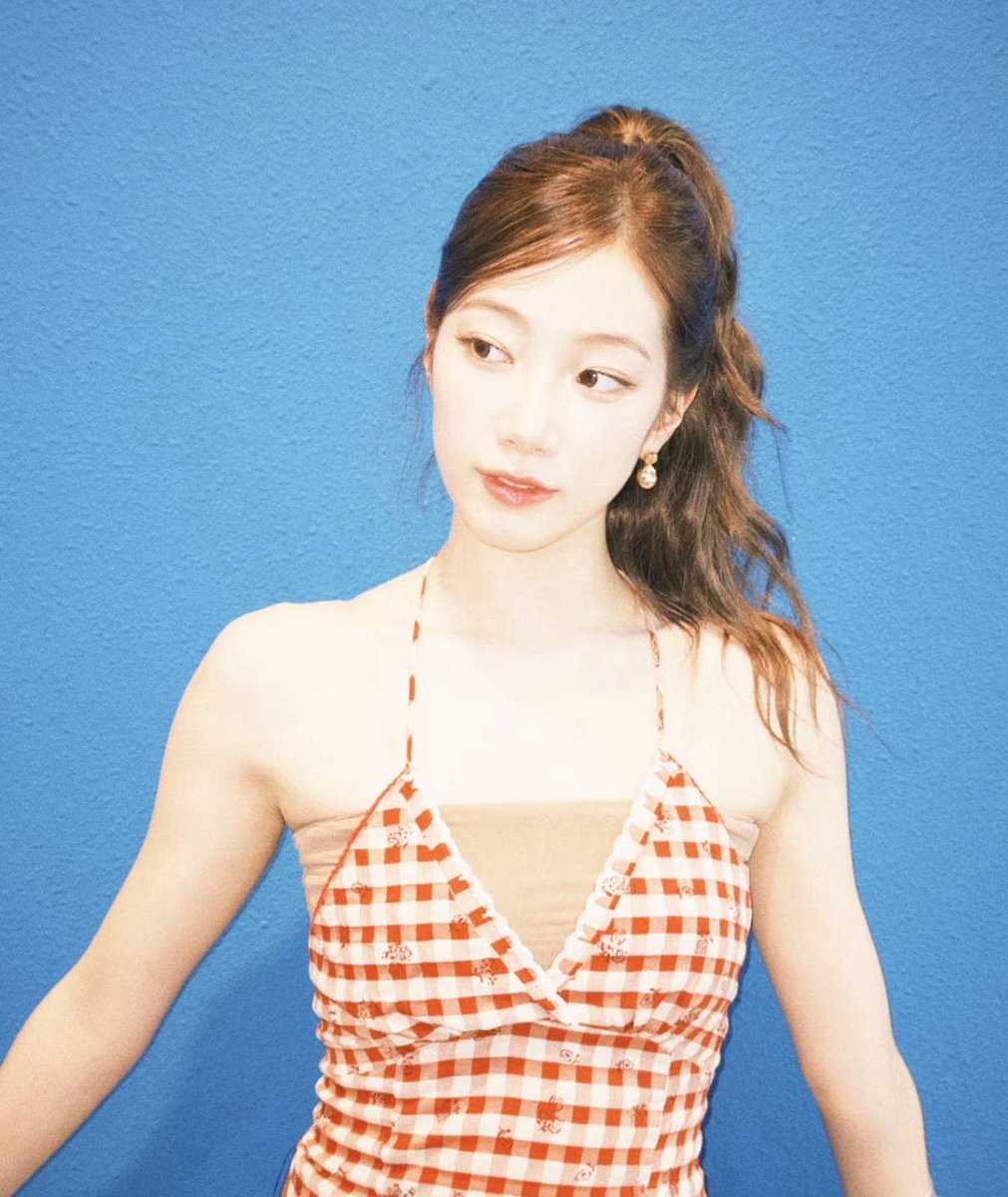 ゆうな tweet media