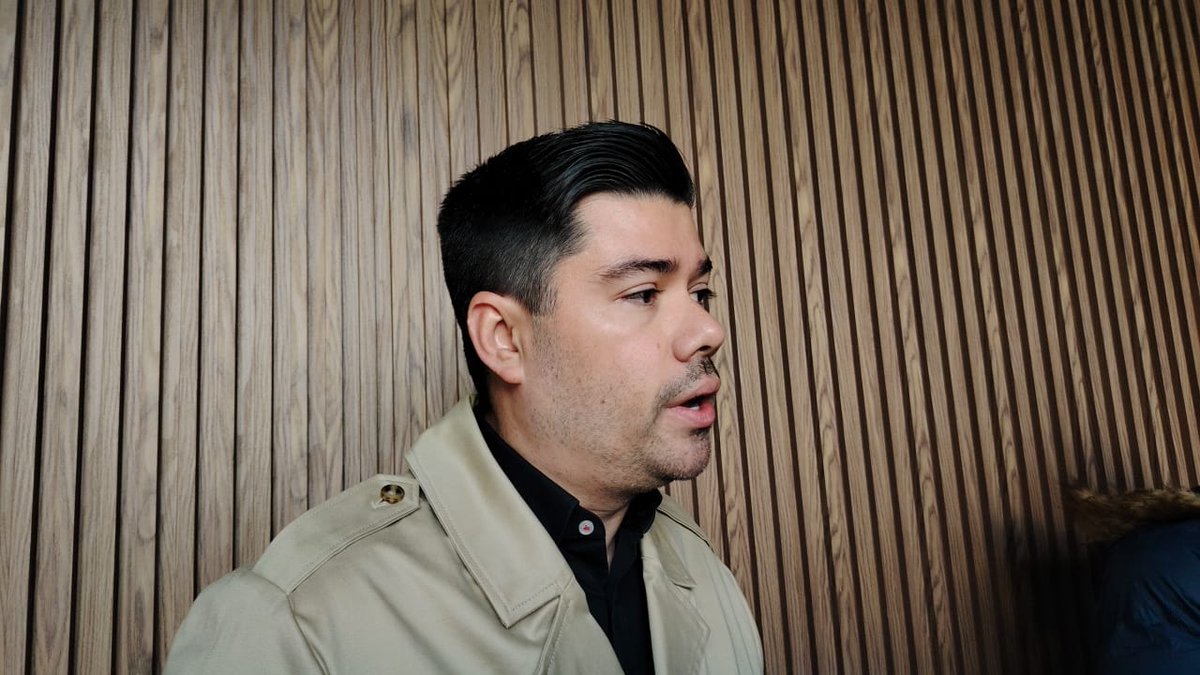 PoderNoticiaPue's tweet image. 👨🏻‍⚖️ @PVEM_Puebla pondrá sobre la mesa perfiles para evaluación de FGE

➡️ @natale_jimmy afirmó que el PVE no permitirá que &quot;los malos&quot; les representen...

➡️ Entérate aquí: shre.ink/qLdI

#PoderNoticiaPue #DondeTuVozSeEscucha