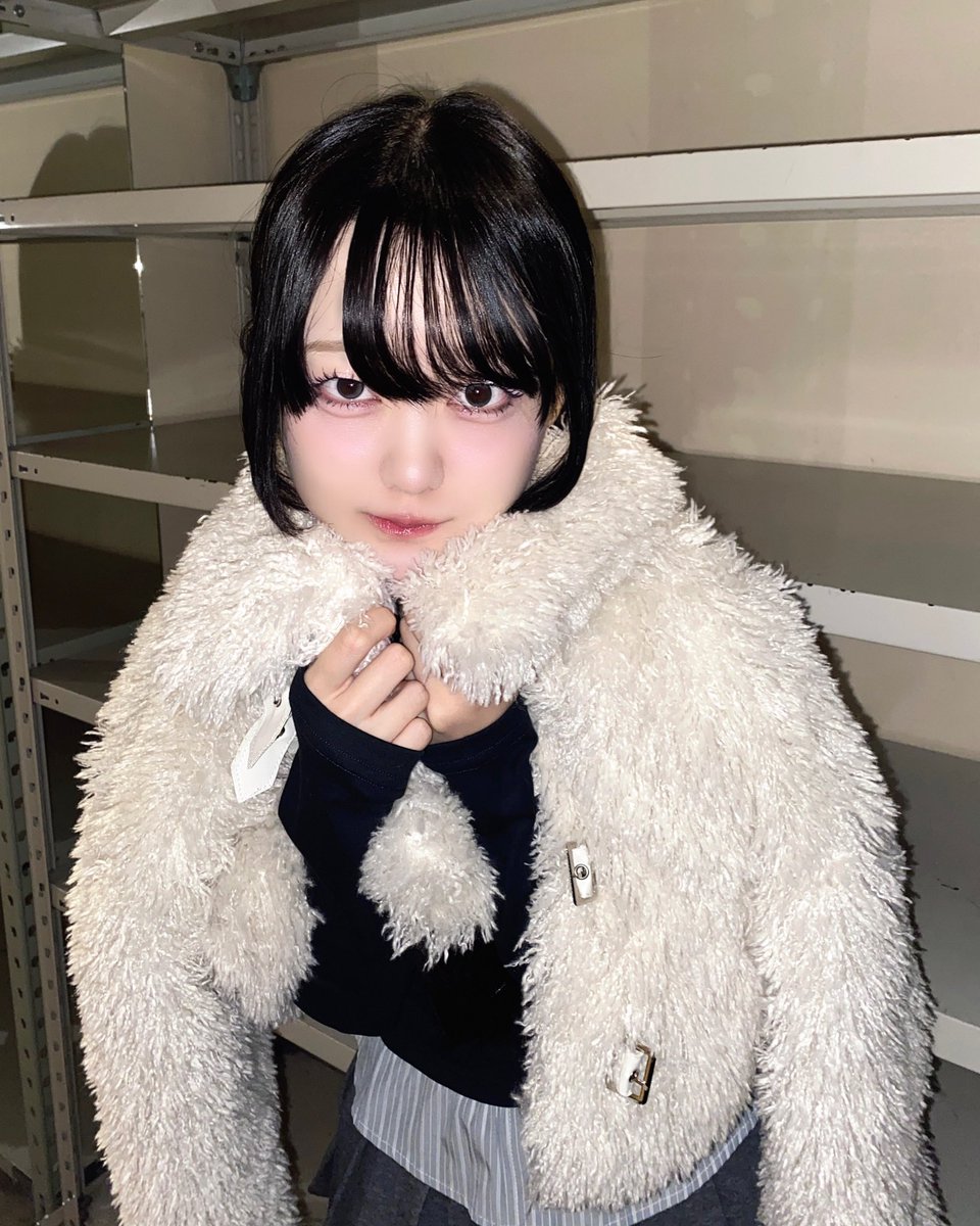 ぎゅ、してね〜 #美兎ちゃんはいいぞ #見つかれ美兎ちゃん1000