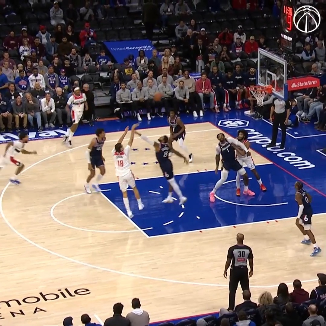 A lil' spin & score from Ky to start the night 🌪️