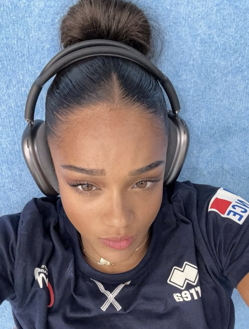 seumyeuff's tweet image. Jss aller voir la VAR, c’est le pain de l’année. Je dilapide l’héritage familiale pour elle sans aucune hésitation