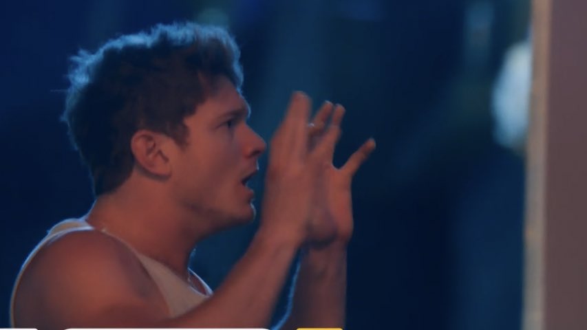 CL__daily's tweet image. “ você é bruxa , fez bruxaria pra mim”
O HOMI TA LOUCO KAKAKKAKAKAKAKALAALLAKAKAKAKAKAKAKKAKAKAKAKAKA #TrêsGracas