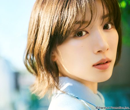 韓国の大ヒット小説が日本のNetflixで映画化決定！！！！

「＃僕の狂ったフェミ彼女」
主演：永野芽郁
公開：2026年

【原作あらすじ】
愛らしい女性だった初恋の彼女と再会し胸が高鳴る「僕」だったが、なんと彼女はフェミニストになっていた。何とかしなければ！「僕」と「彼女」の壮絶な戦いの物語