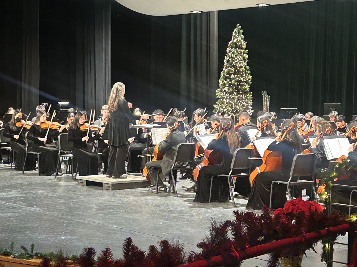 Daniel House tweet media