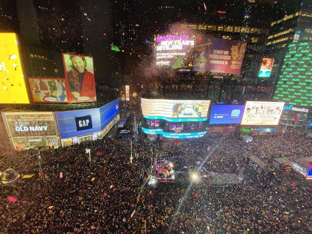그러니까 르세라핌이 여기서 크레이지랑 스파게티를 말아주신다는 거잖아