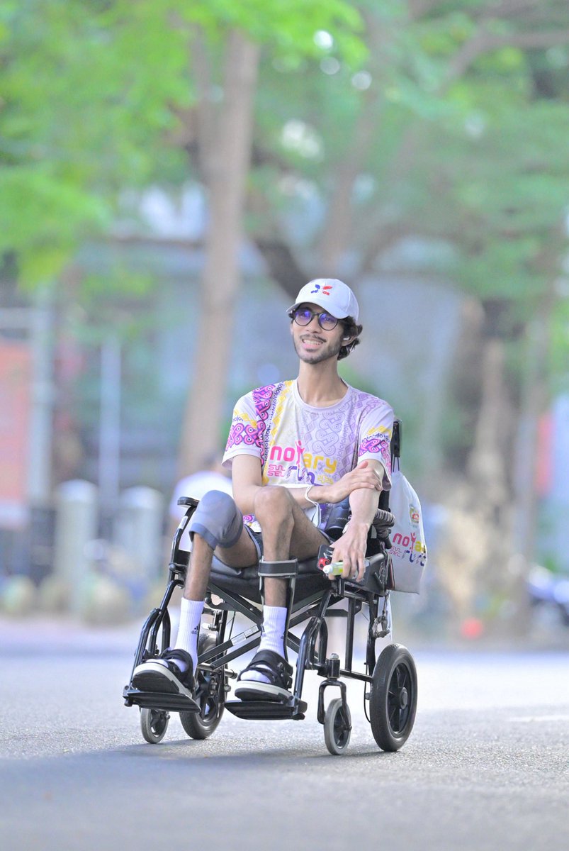 아디약사 tweet media