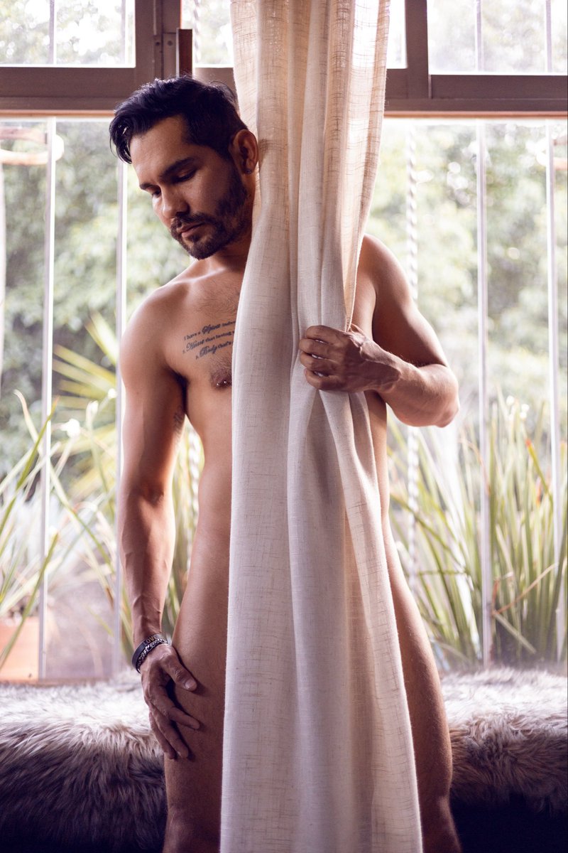 So here it is
No hype, no glass, no pretense
Just me 
Stripped
📸 <a href="/Geografiahombre/">Geografía del Hombre</a>