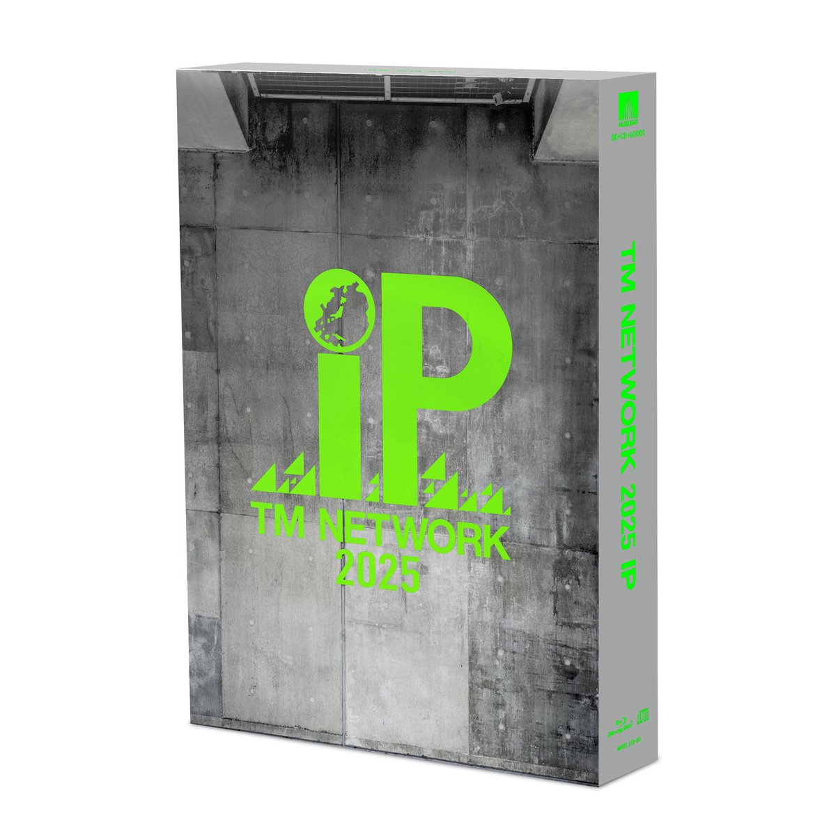 tmnetwork2025ip's tweet image. このあと10時台にTOKYO FM「#BlueOcean」にて、12月24日(水)に発売されるBlu-ray Disc+CD+GOODSの完全生産限定BOX『TM NETWORK 2025 IP』から、新曲
「We Can’t Stop That Way -2025 IP ver.-」を初解禁O.A.!!
お聴き逃しなく！

🔽ご予約はこちら
lgp.lnk.to/TMNETWORK2025I…

#TMNETWORK
#TM2025IP