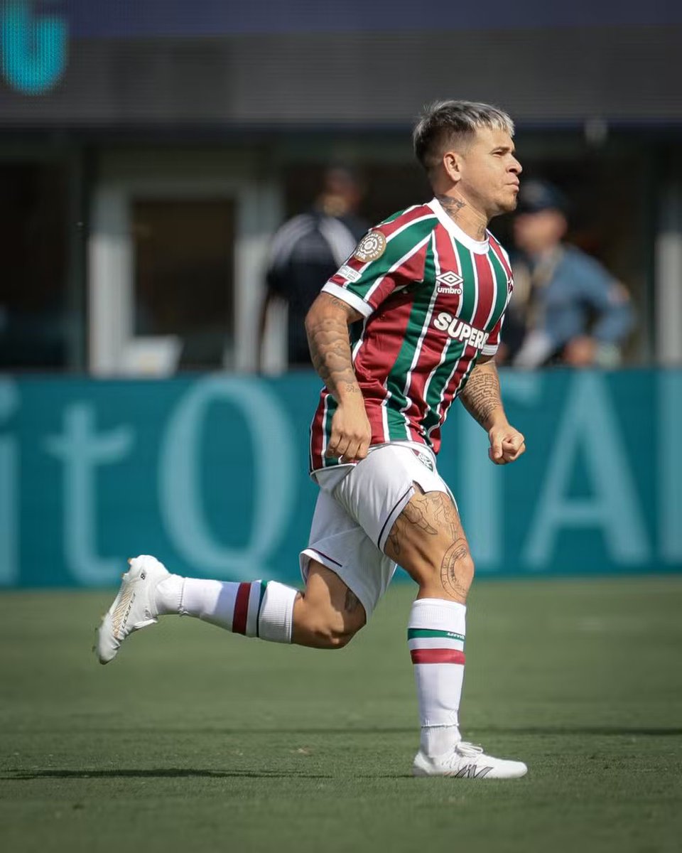 NasceOflu's tweet image. GOOOOOOOOOOOOOOOOOOOOOOOOOL SOTELDO FAZ 1X0000000!