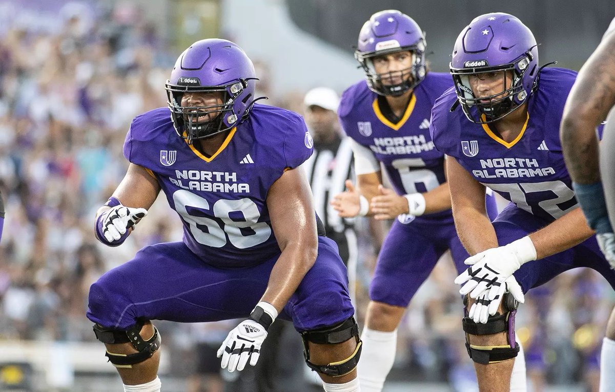 #AGTG After a great conversation with <a href="/coach_thomas70/">Ben Thomas</a> I am grateful to say that I have received my first D1 offer from the University of North Alabama! With that being said I would like to thank all of my coaches, teachers, teammates, and most importantly my family for helping