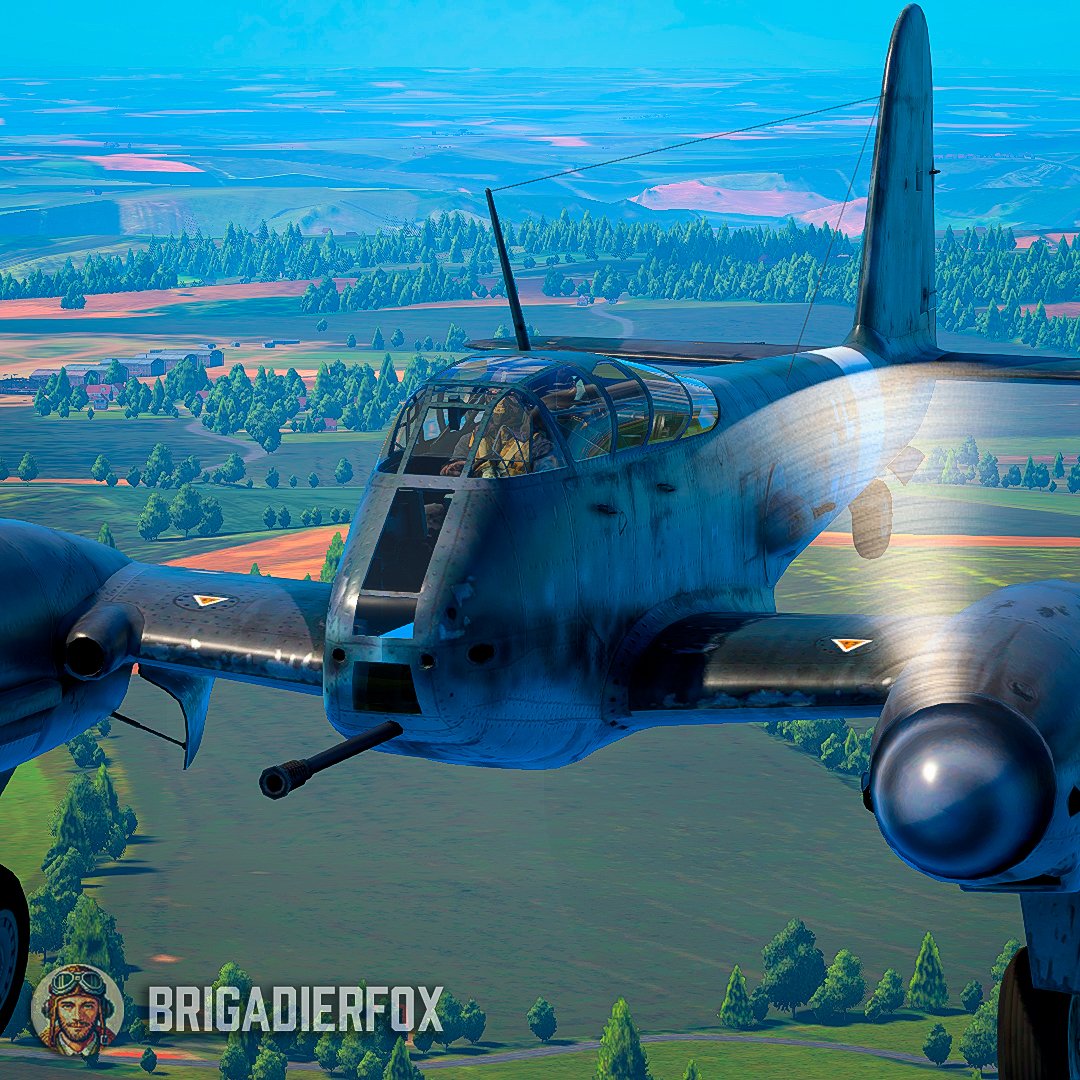 BrigadierFox's tweet photo. ✈️ 𝐌𝐞 𝟒𝟏𝟎 𝐀-𝟏/𝐔𝟒 – 𝐋𝐮𝐟𝐭𝐰𝐚𝐟𝐟𝐞, 𝐖𝐞𝐬𝐭𝐞𝐫𝐧 𝐅𝐫𝐨𝐧𝐭
Armed with the powerful 50 mm BK 5 cannon, this Me 410 variant was used on the Western Front to engage Allied heavy bombers from long range.

📷 In-game captures from #WarThunder https://t.co/zV2wM6ghjX