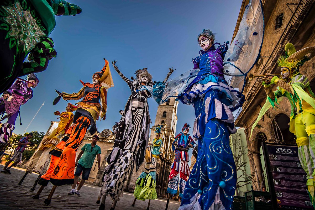 📣¡Descubre la magia de La Habana! 🇨🇺 Sumérgete en su historia, cultura vibrante y la alegría de su gente. 💃🕺 ¡Reserva tu viaje ahora y vive una experiencia inolvidable! ☀️😎

#CubaÚnica #CubaTravel #LaHabana