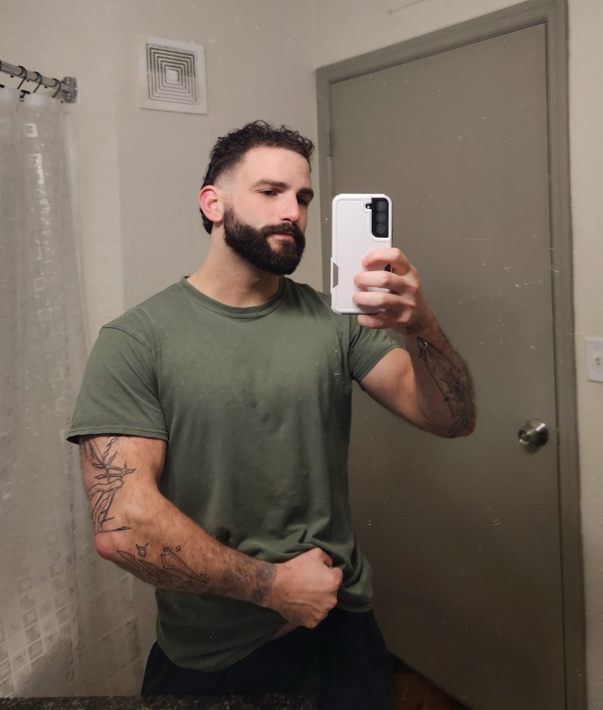 Connor (Connortrix) tweet media