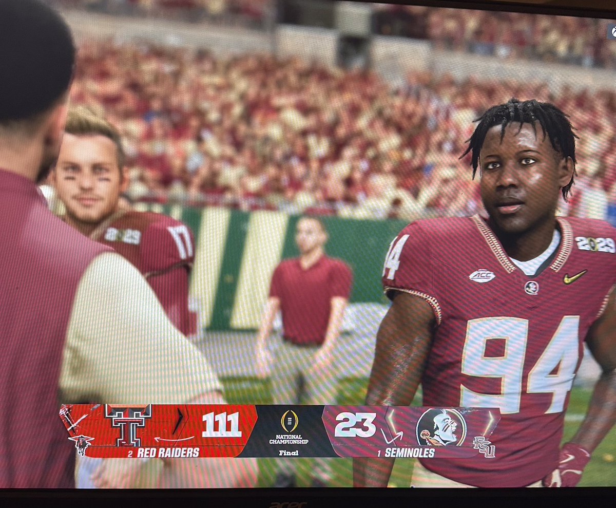 Just legitimately raped and pillaged my pal in CFB online dynasty. If you want smoke hit me in the DMs‼️#GunsUp