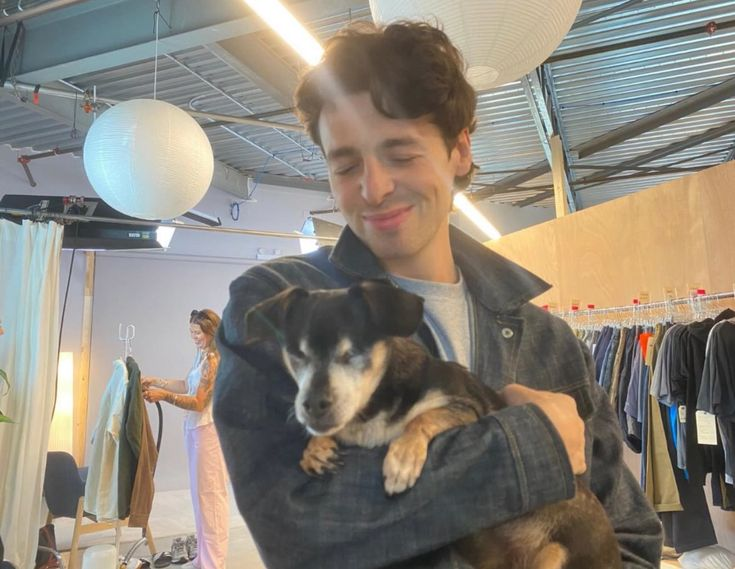 Pero y este perrito tan bonito...