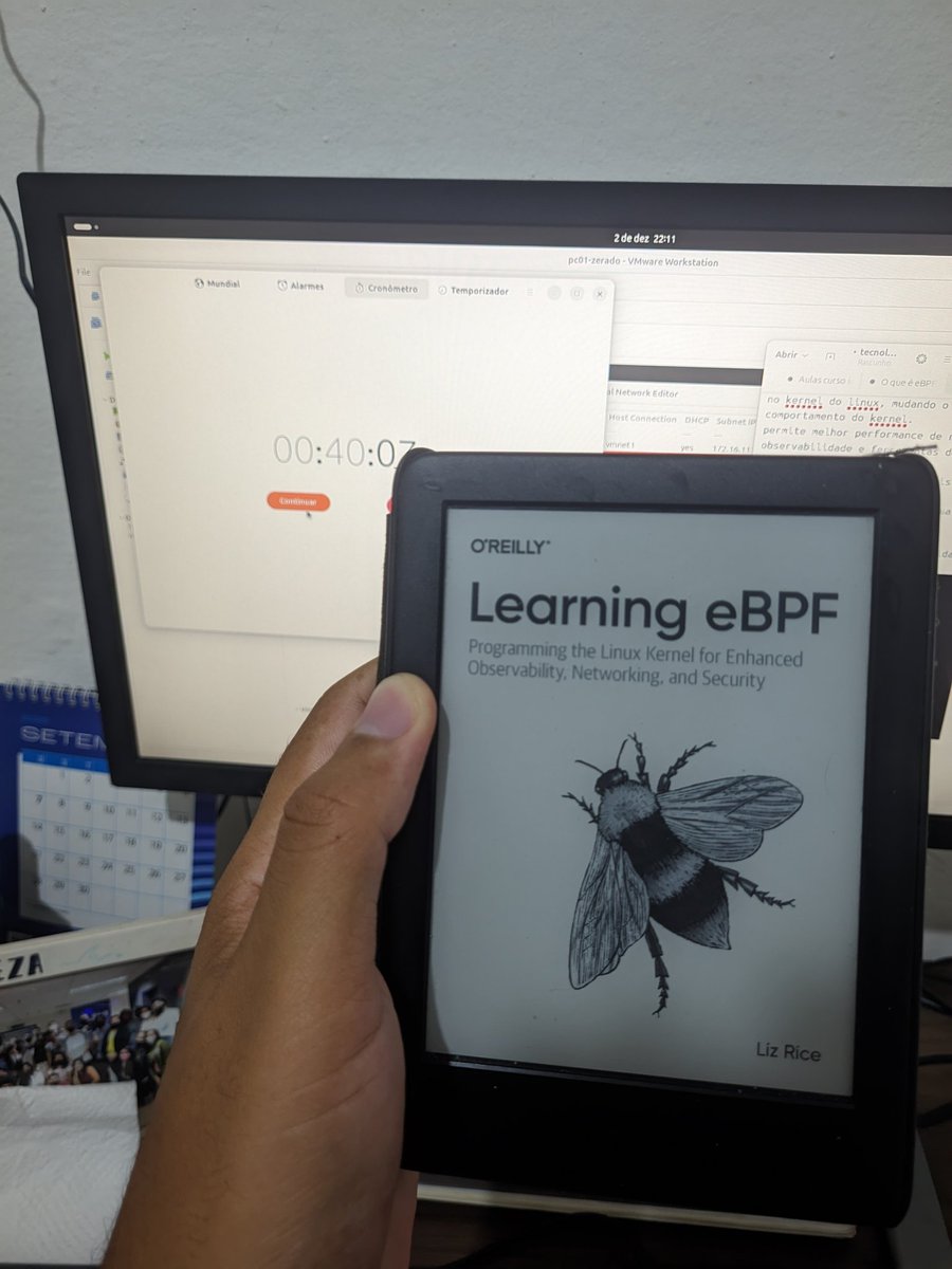 _ludsc's tweet image. $ 02/12/2025 #DesafioDaSoo
lendo esse danado pra um trabalho de avaliação de desempenho.
os 40min deu certinho o tempo do capítulo de introdução kkk vamo pra o próximo!!!(só amanhã pois tá tarde)
01/17