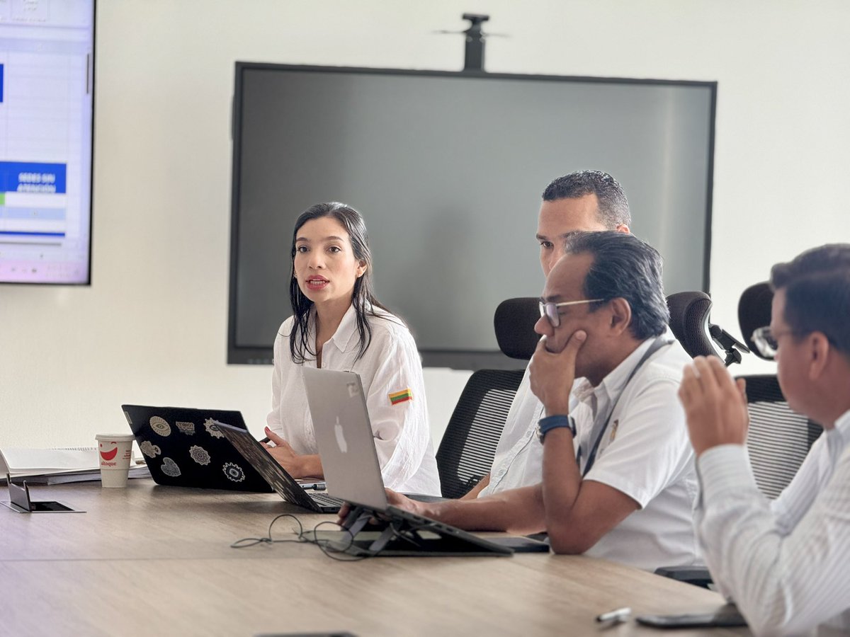 Secretaría de Educación tweet media