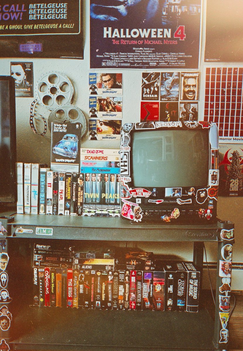 𝘚𝘜𝘗𝘙𝘌𝘔𝘌 𝙃𝙊𝙍𝙍𝙊𝙍 tweet media