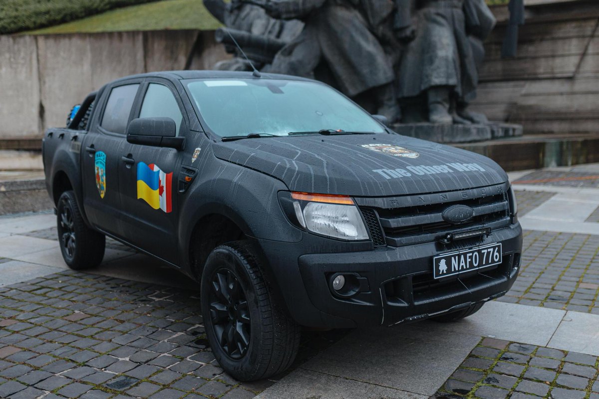 Thank you to everyone who supports the Canadian Fellas campaign for the 57th Brigade.
You can help give them hope. By sharing. By sending just a little (it all adds up!) Or by buying a patch (a meaningful Christmas gift for those hard to buy for). 
help99.co/patches/canadi…