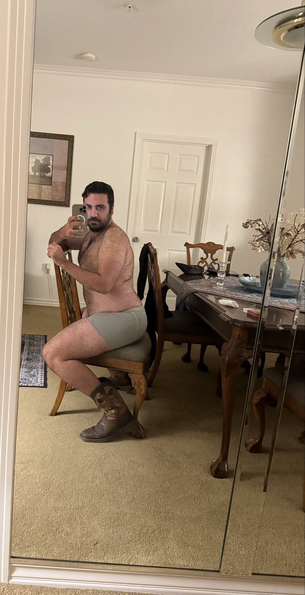 Archibearbottom's tweet photo. #Gay #LGBT #Gay_bear #Bearded_man #Hairy_chest #Hairy_Body  #Boots https://t.co/fYo7d6WOBJ