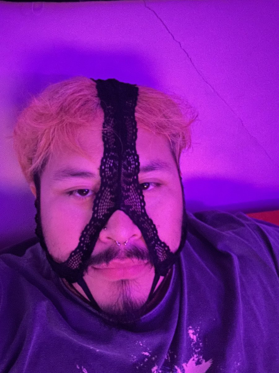 Ben Freaklin tweet media