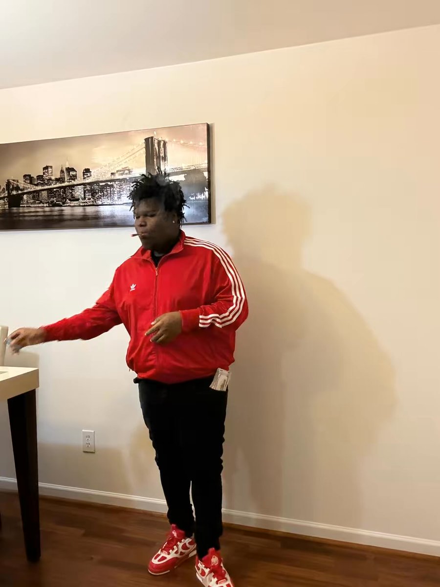 quan tweet media