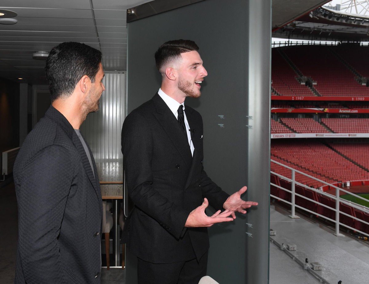 ❤️🤍 Arteta: “Declan Rice is someone - myself for sure, the club for sure - are going to have him for many years”.