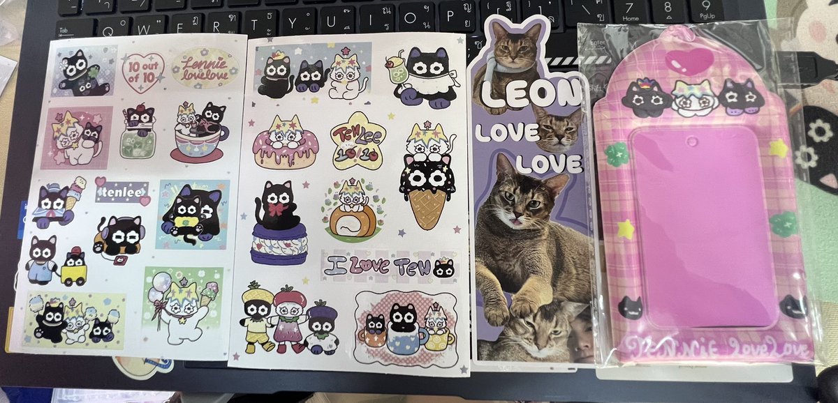 porlee22's tweet image. แจก set นี้ 1 คนค่า สุ่มเมื่อยอดสตรีมครบ 100 ล้าน 🤟🏻🤩💜

กติกา : สตรีม stunner และเมนชั่นแชร์เพลง (ก็อปลิ้งก์จากหน้าโปรไฟล์ TEN เท่านั้น) 

มาช่วยกันสตรีมเยอะๆนะคะ ใกล้ถึงเป้าแล้วค่ะ 💜🙏🏻
#StreamForTEN #เลิฟลี่สตรีมเตนล์ได้