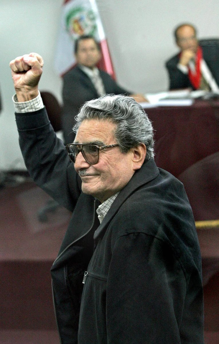 ChunqiaoPub's tweet image. 91 years ago today, 3 December 1934, the great Peruvian Marxist revolutionary Abimael Guzmán, more commonly known as Chairman Gonzalo, was born in Mollendo, Peru.  

A titan of thought and action was born.