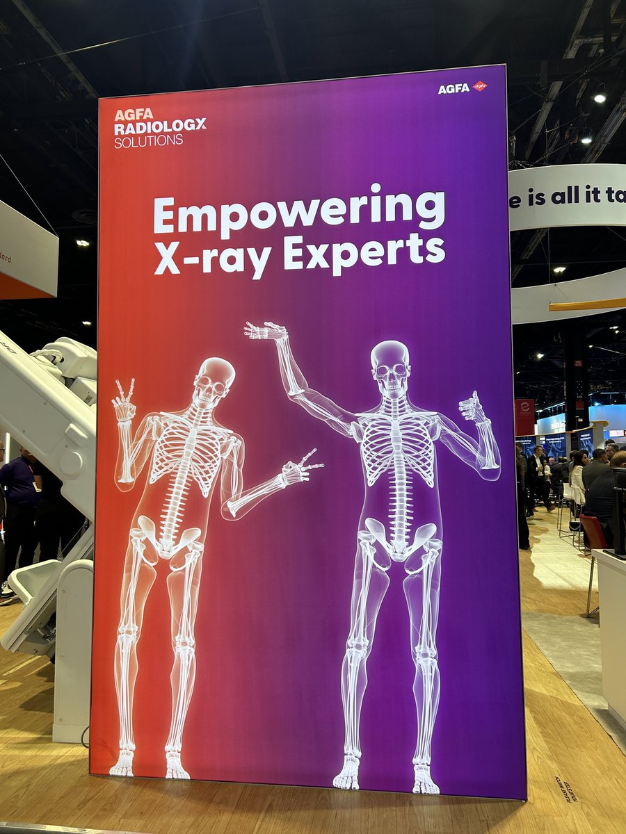 ブースの裏とか横とか、目立たないところのこういう遊びがよい