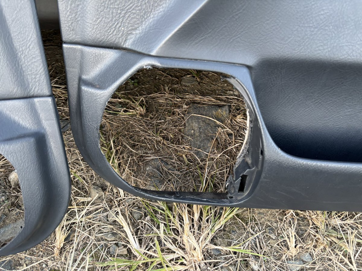 【売ります】

EK シビックフェリオ ドマーニ インテグラSJ （オルティア/パートナーにも着く）内張

スピーカー部分くりぬき加工、ツイーター取り付け穴加工あり

埼玉県深谷市より 手渡し 810円