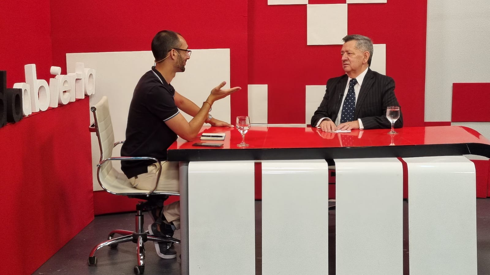 G7NXqe7XQAAVyTa?format=jpg&name=large