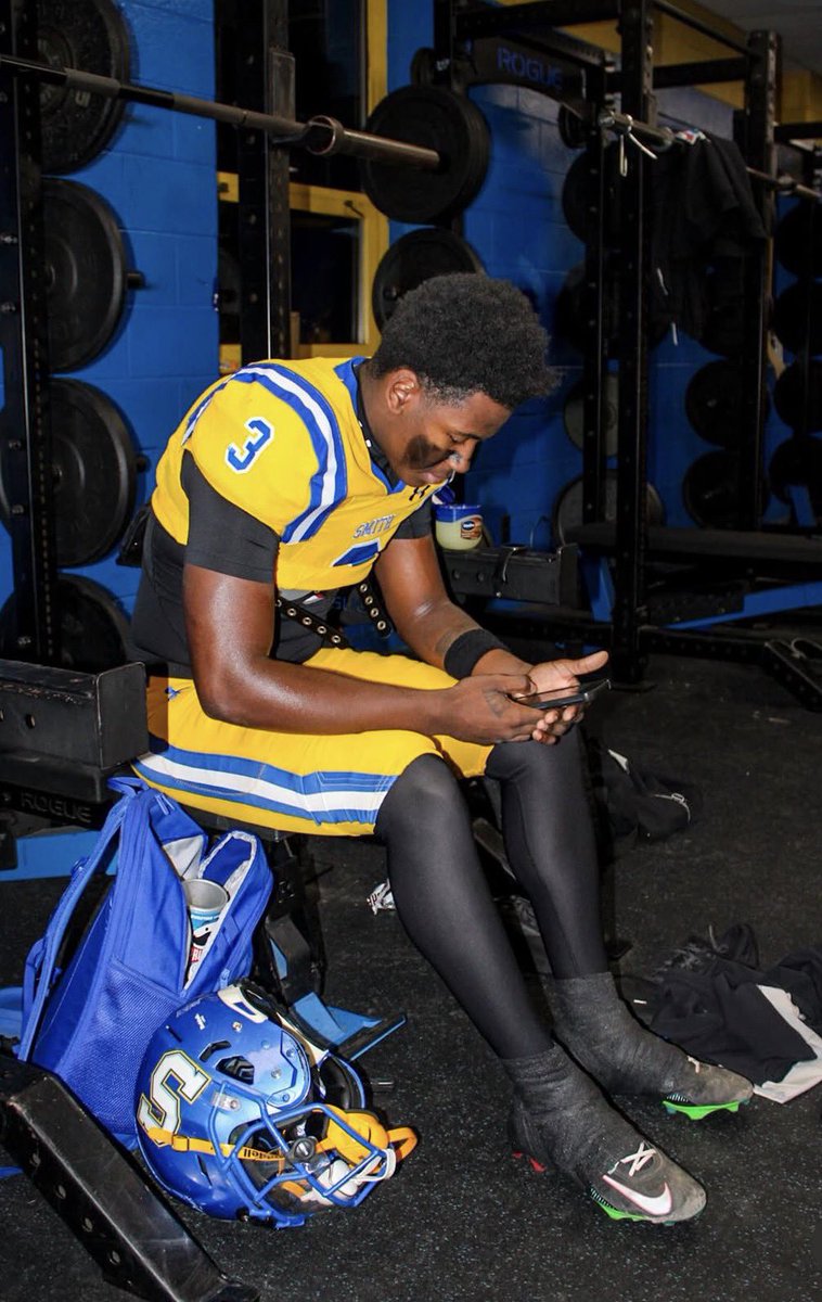 Blessed to receive First Team All Region and OPOY! <a href="/ChrisS0933/">Chris S</a> <a href="/coachcscott/">Coach Scott</a> <a href="/CoachSimmons__/">Jahvoni Simmons</a>